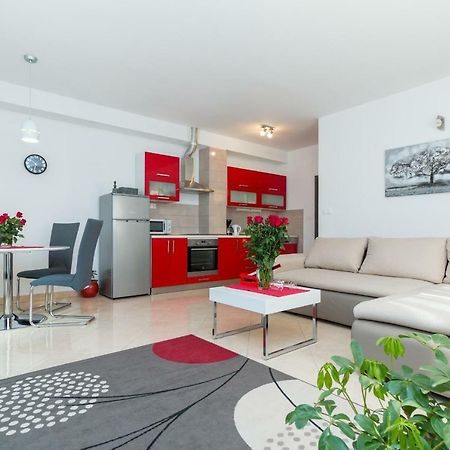 Apartment Jurasin Kaštela Eksteriør billede