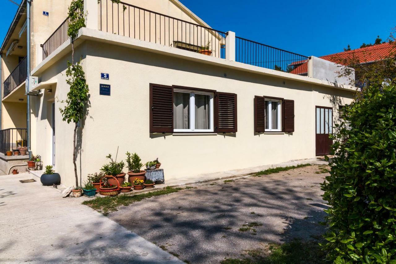 Apartment Jurasin Kaštela Eksteriør billede
